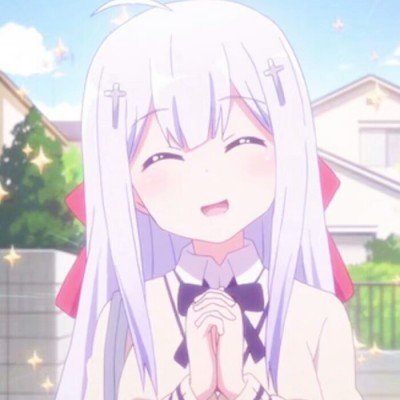 美女COS《巫师3》叶奈法惊艳绝伦 白嫩香肩紫眸勾人